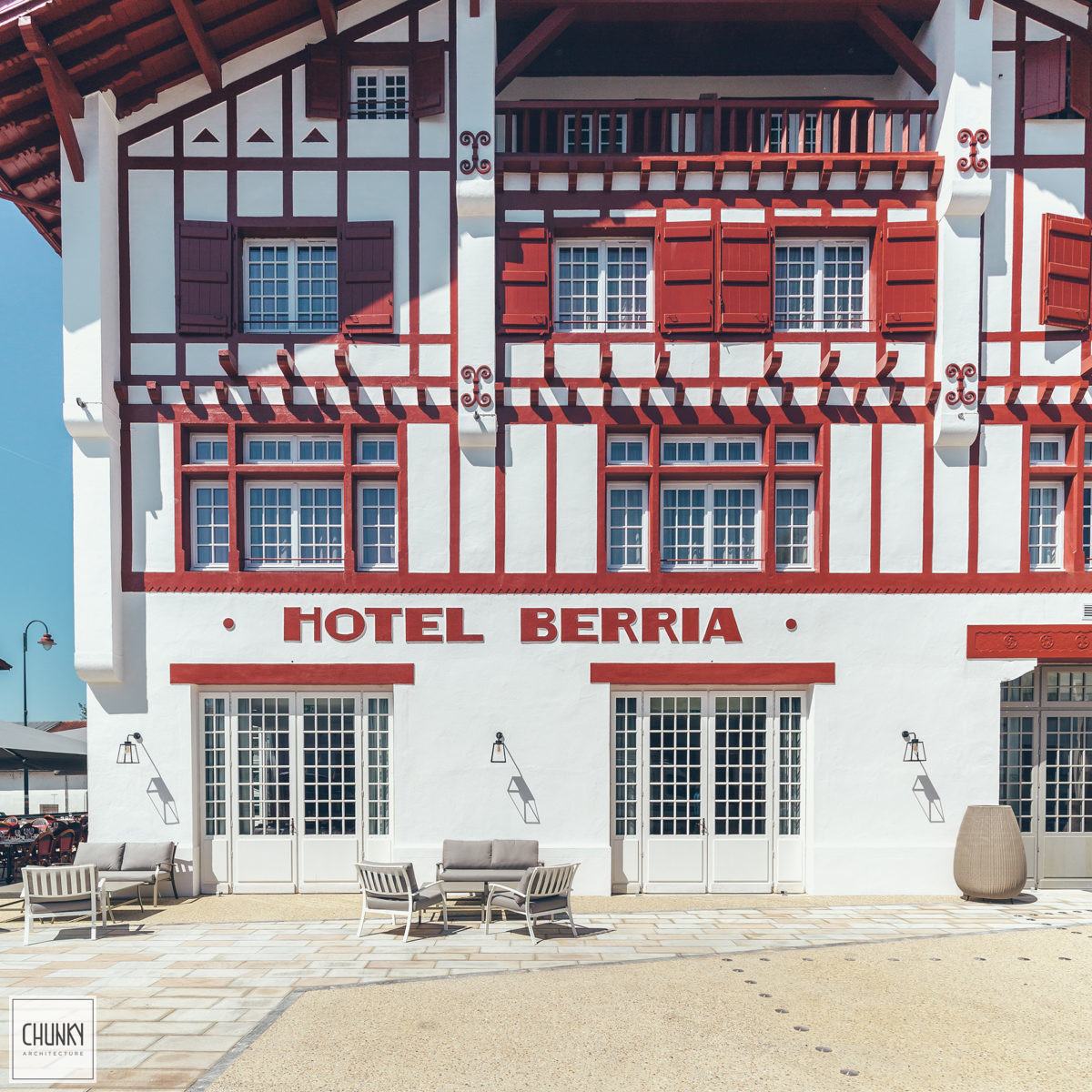 Hôtel Berria Hasparren façade